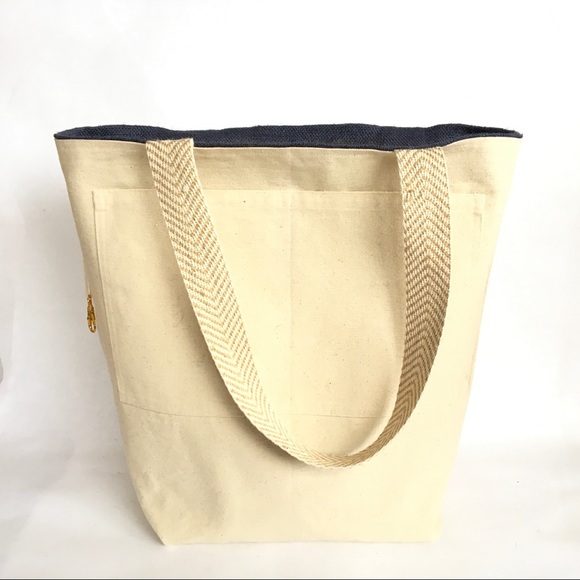 The Nantucket Navy Tote in Green - Picture 5 of 6